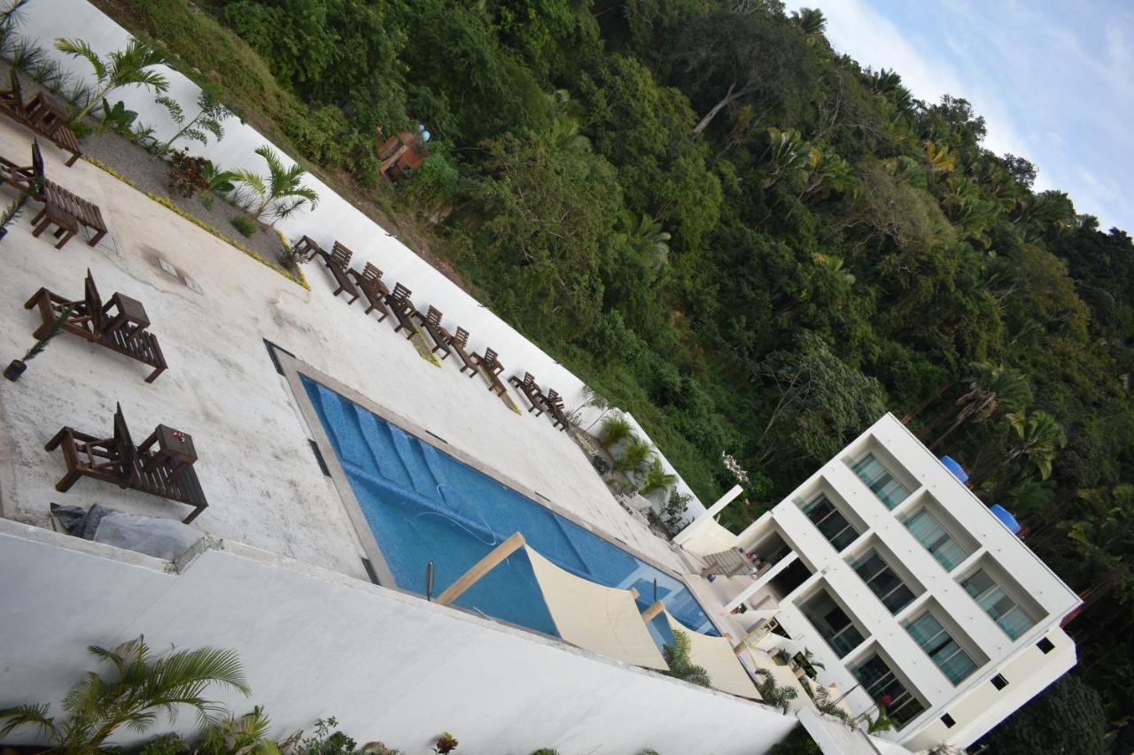 Malaki Hotel Los Ayala Exterior foto