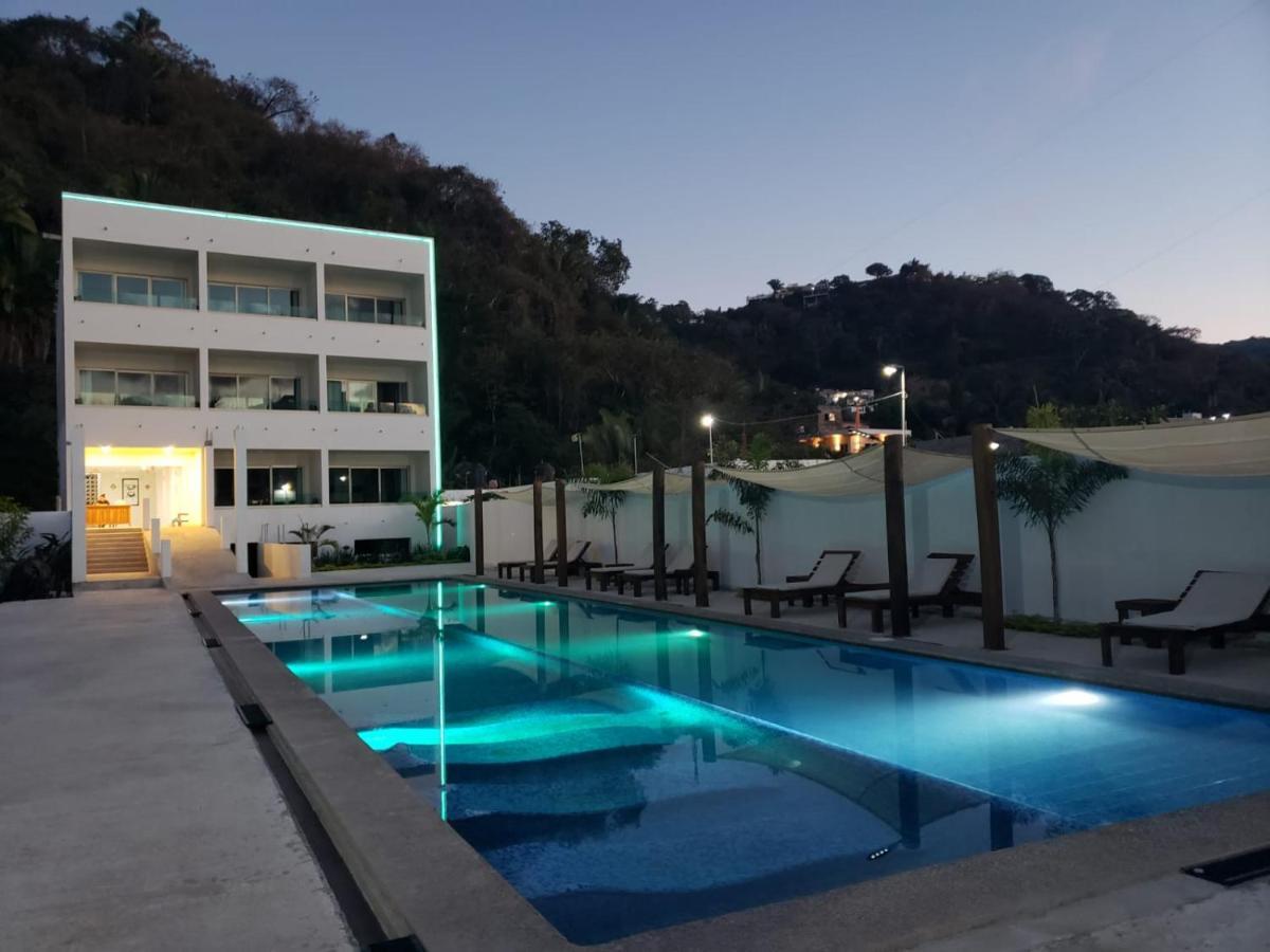 Malaki Hotel Los Ayala Exterior foto
