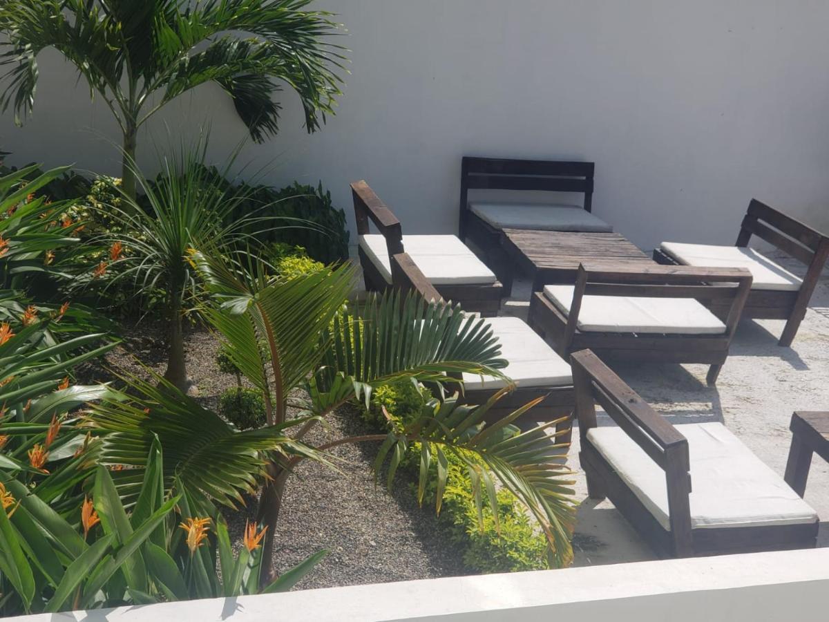 Malaki Hotel Los Ayala Exterior foto
